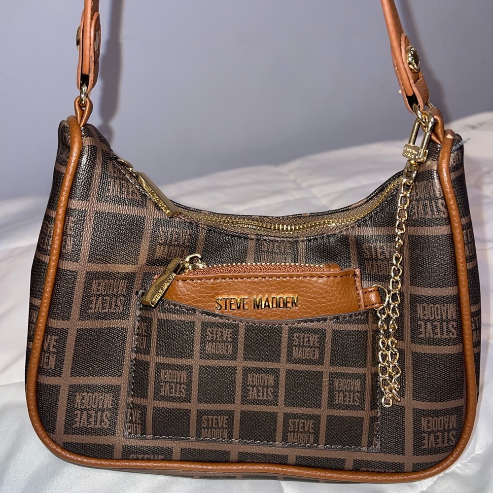 Steve Madden Brown Logo Shoulder Bag with Gold Chain